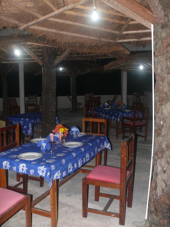Hôtel Atlantic Abéné à Abémé Extérieur photo