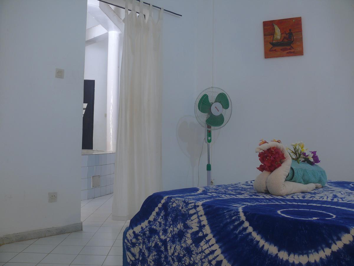 Hôtel Atlantic Abéné à Abémé Extérieur photo